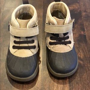 Stride right duck boots